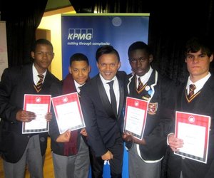 Academia hou naam hoog by Rekeningkunde Olimpiade